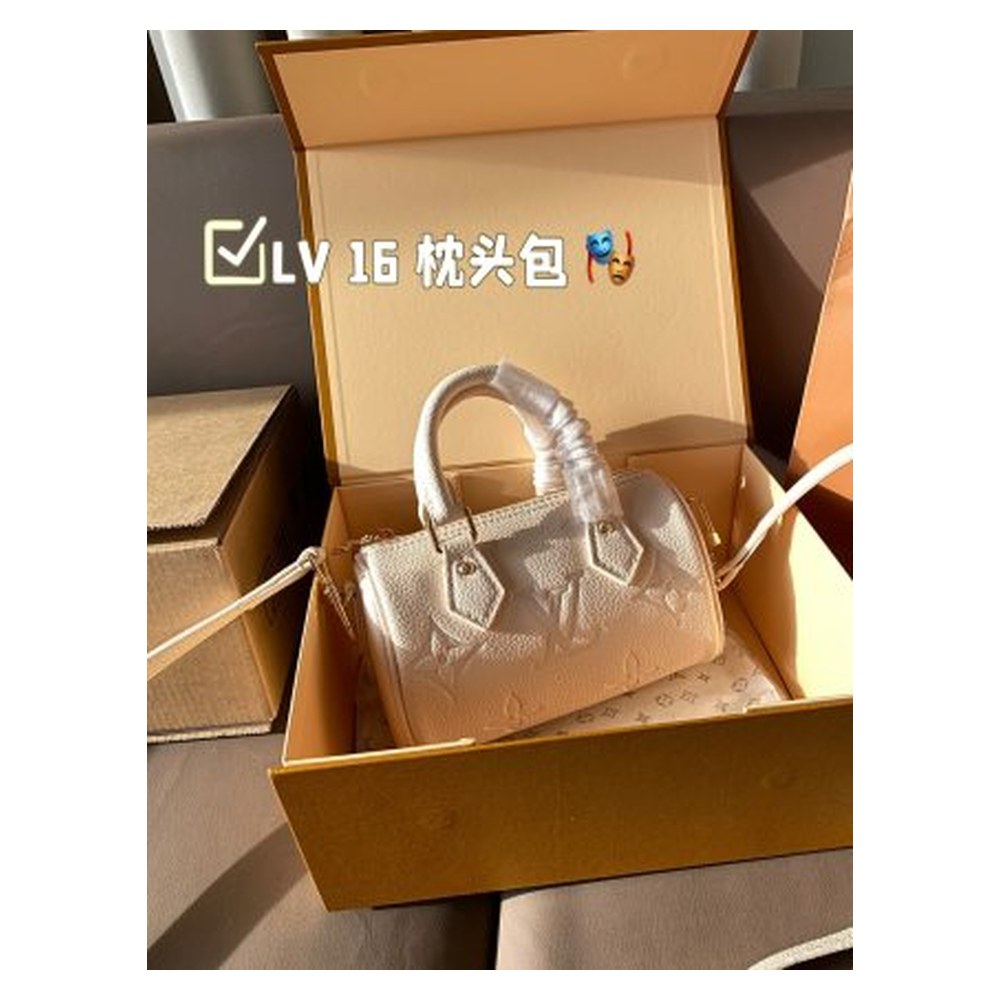 Louis Vuitton Bag 052