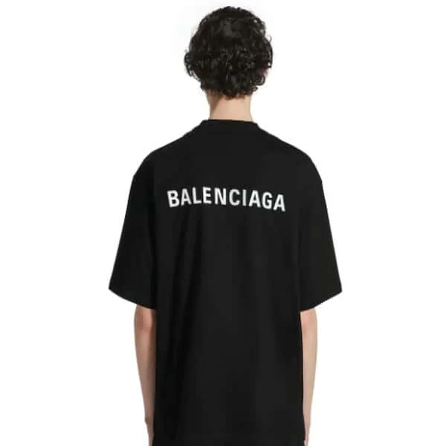 Black Arched Varsity Text 01 T-Shirt — Black