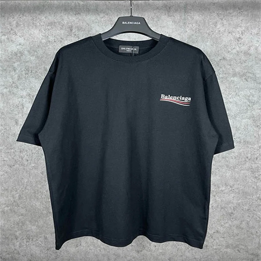 Black Arched Varsity Text 01 T-Shirt — Black