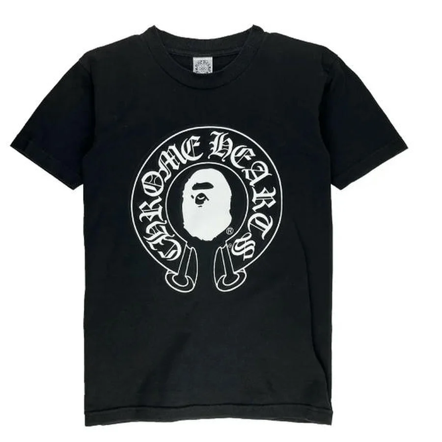 Grey Gothic Cross Graphic T-Shirt — Black
