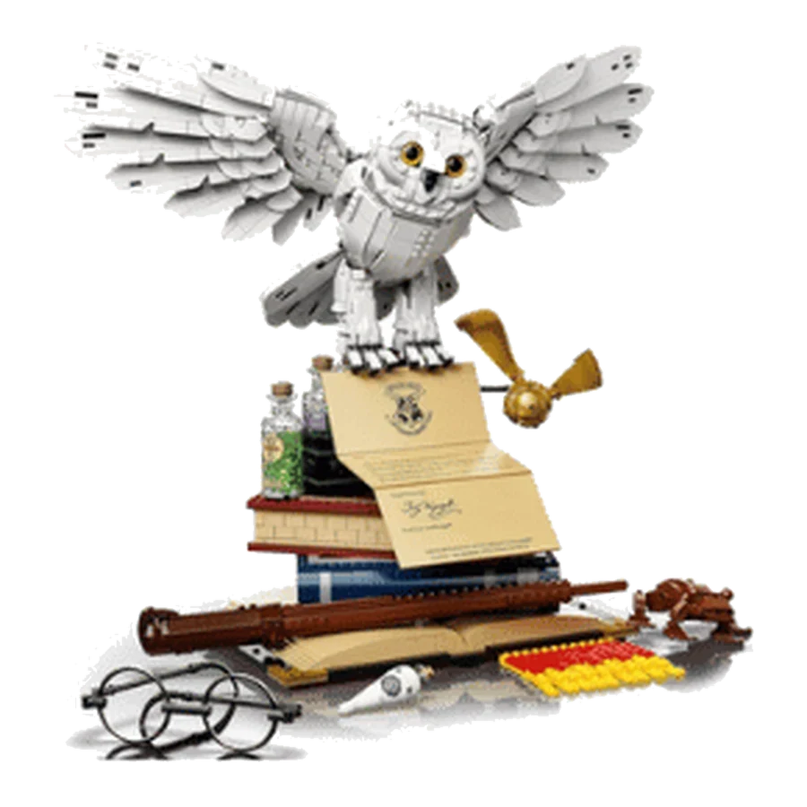 LEGO Harry Potter Owl and Wizarding Essentials Brick Model