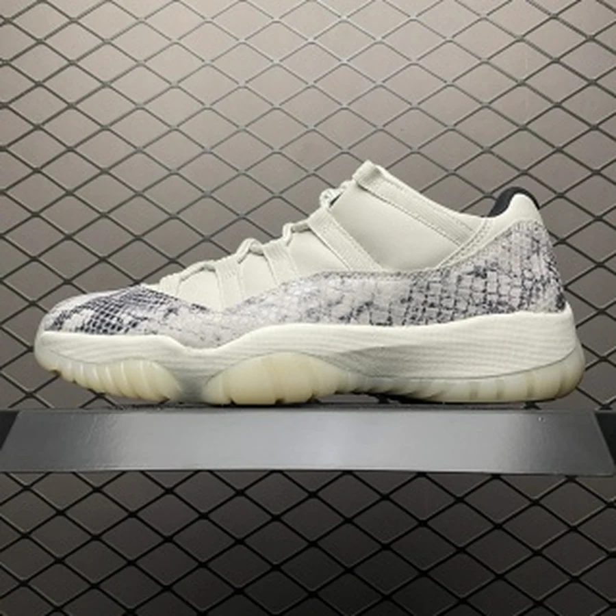 Jordan 11 Light Bone Snakeskin