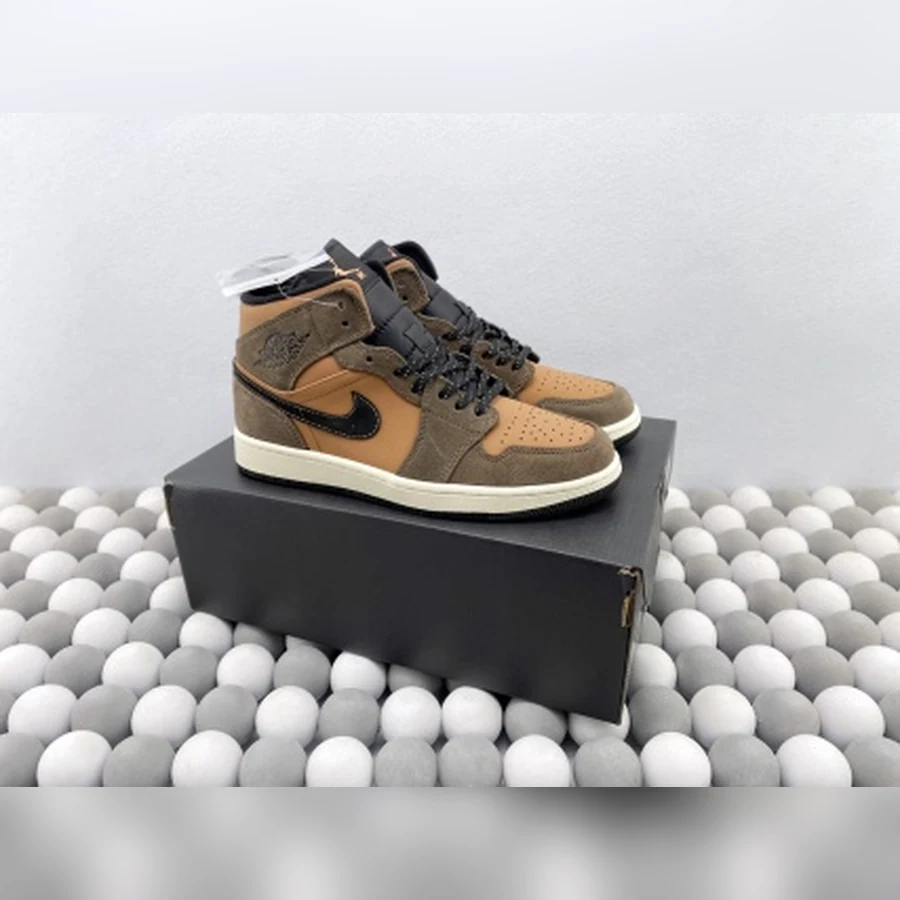 Jordan 1 Mid Brown Tan Black