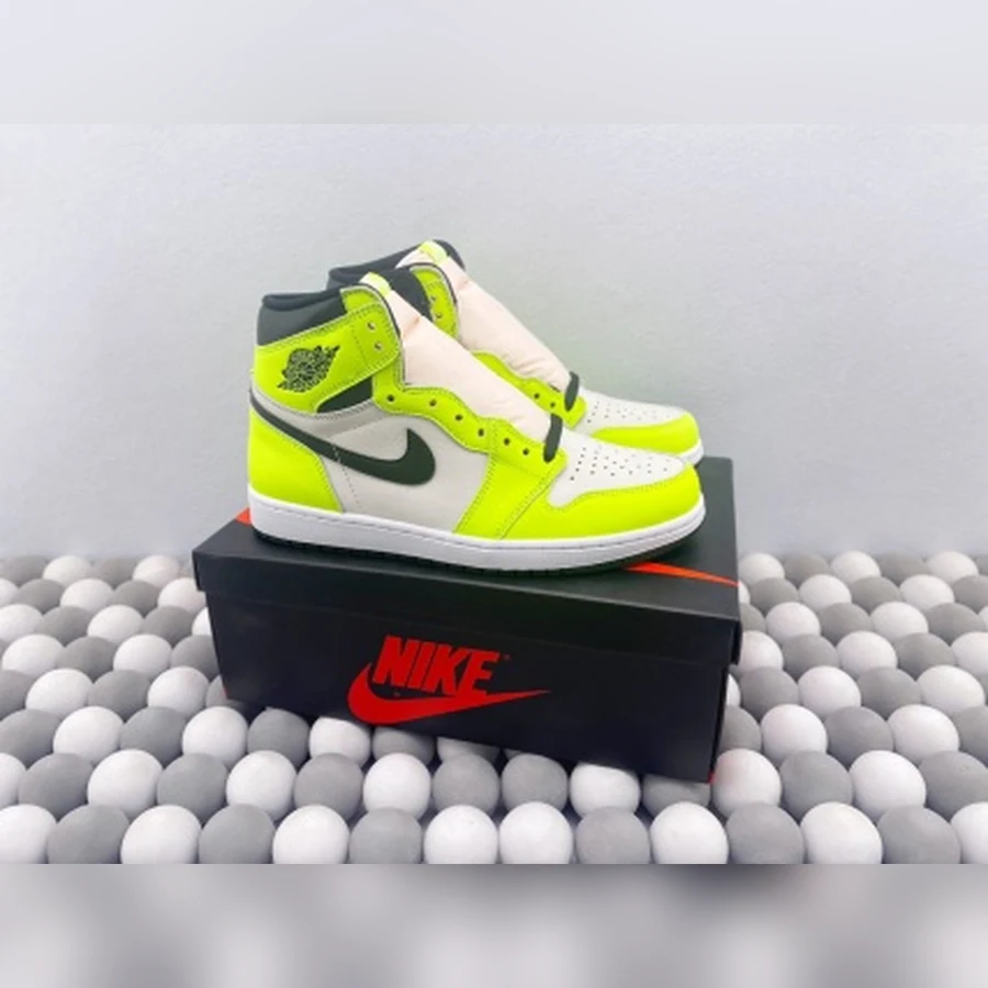 Jordan 1 High Volt White Black