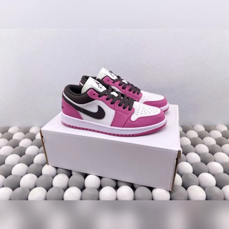 Jordan 1 Low Pink White Black Berry