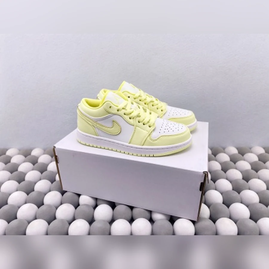 Jordan 1 Low Pale Yellow White