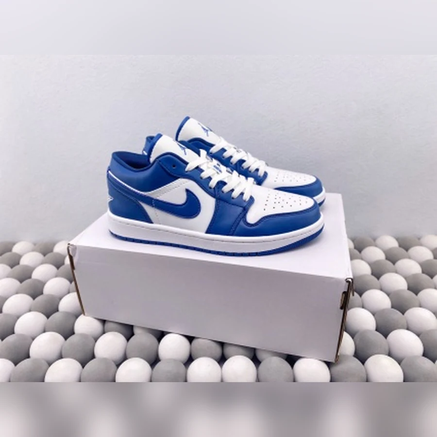 Jordan 1 Low Blue White White Laces