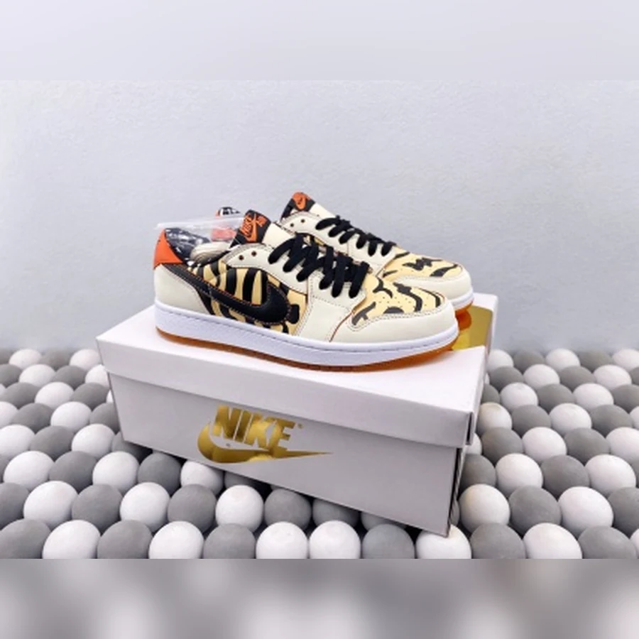 Jordan 1 Low Sail Tiger Print Orange