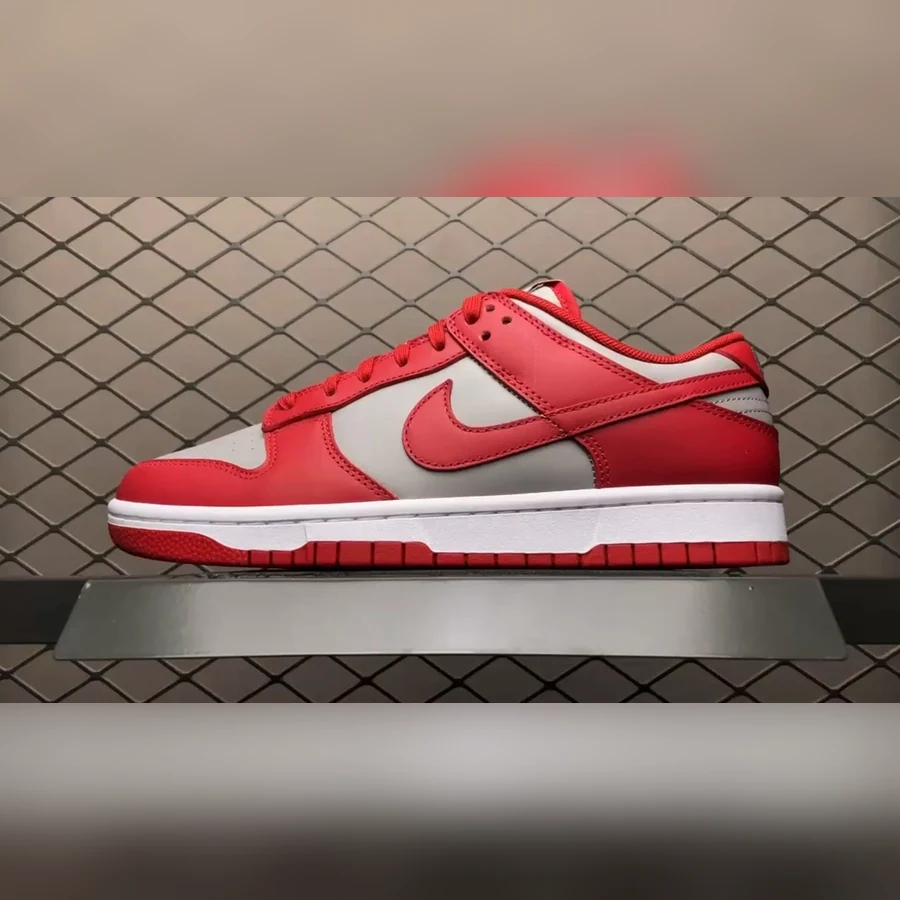 Nike Dunk Low Red Grey White