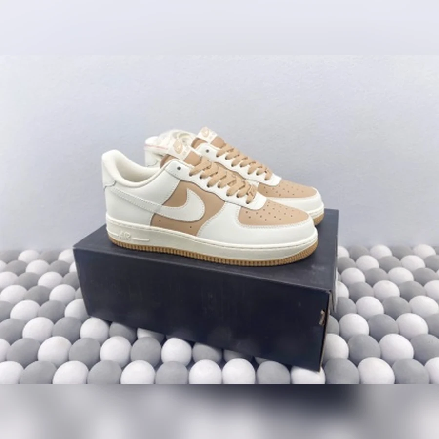 Nike Air Force 1 Tan Sail White