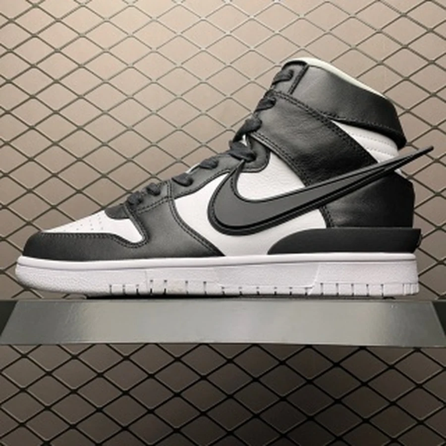 Nike Dunk High Black White