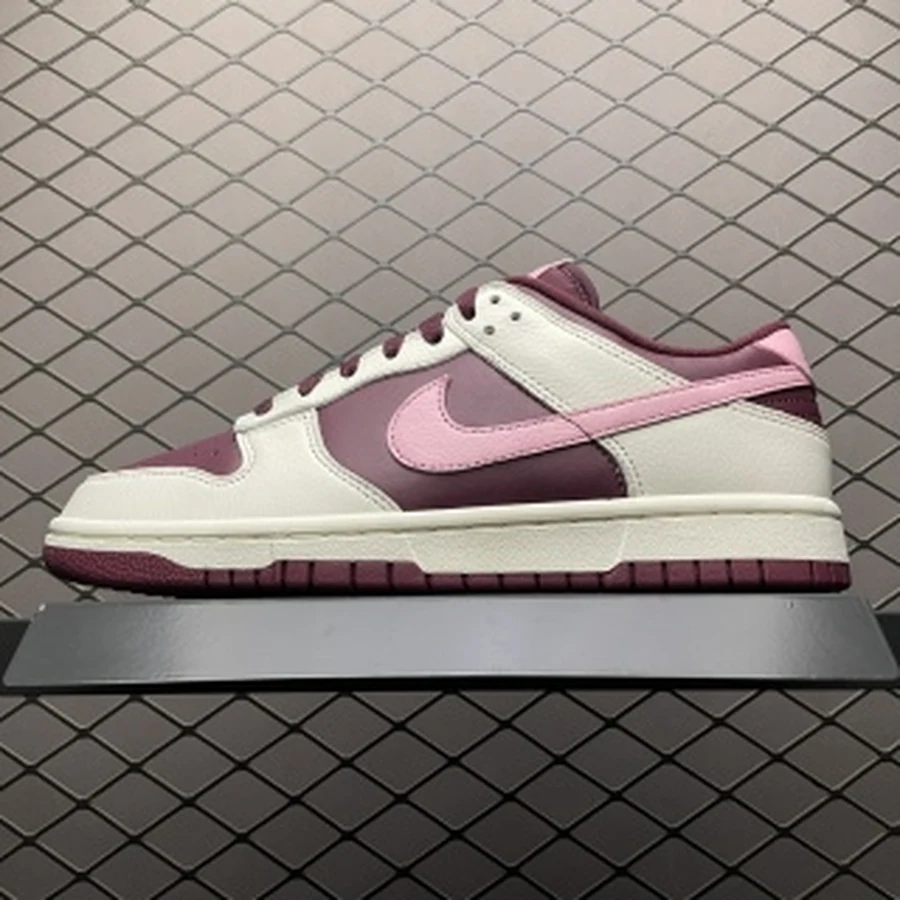 Nike Dunk Low Burgundy Sail Pink