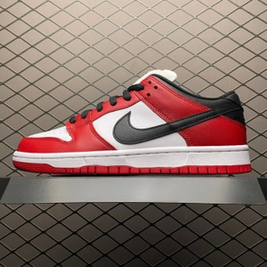 Nike Dunk Low Red White Black